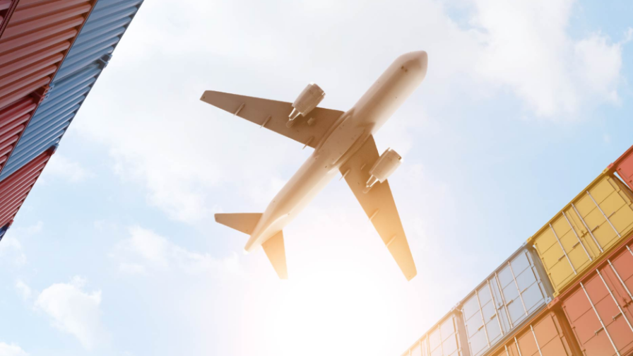 航空运输