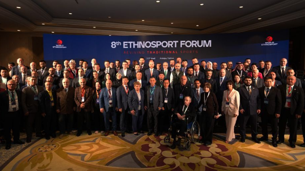 阿塔苏集团创始人出席国际民族体育论坛